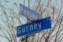 mv-2003-sign-penske-001a-960
