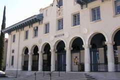 007-2004-riv-dt-museum-002-1200