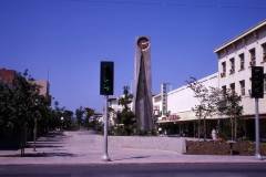 002a-riv-1967-dt-mall-001a-2000