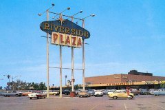 0010-1960-pc-riv-plaza-02-800