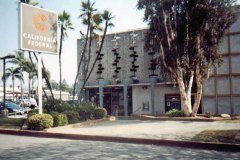 0039-c2000-riv-plaza-001a-1000