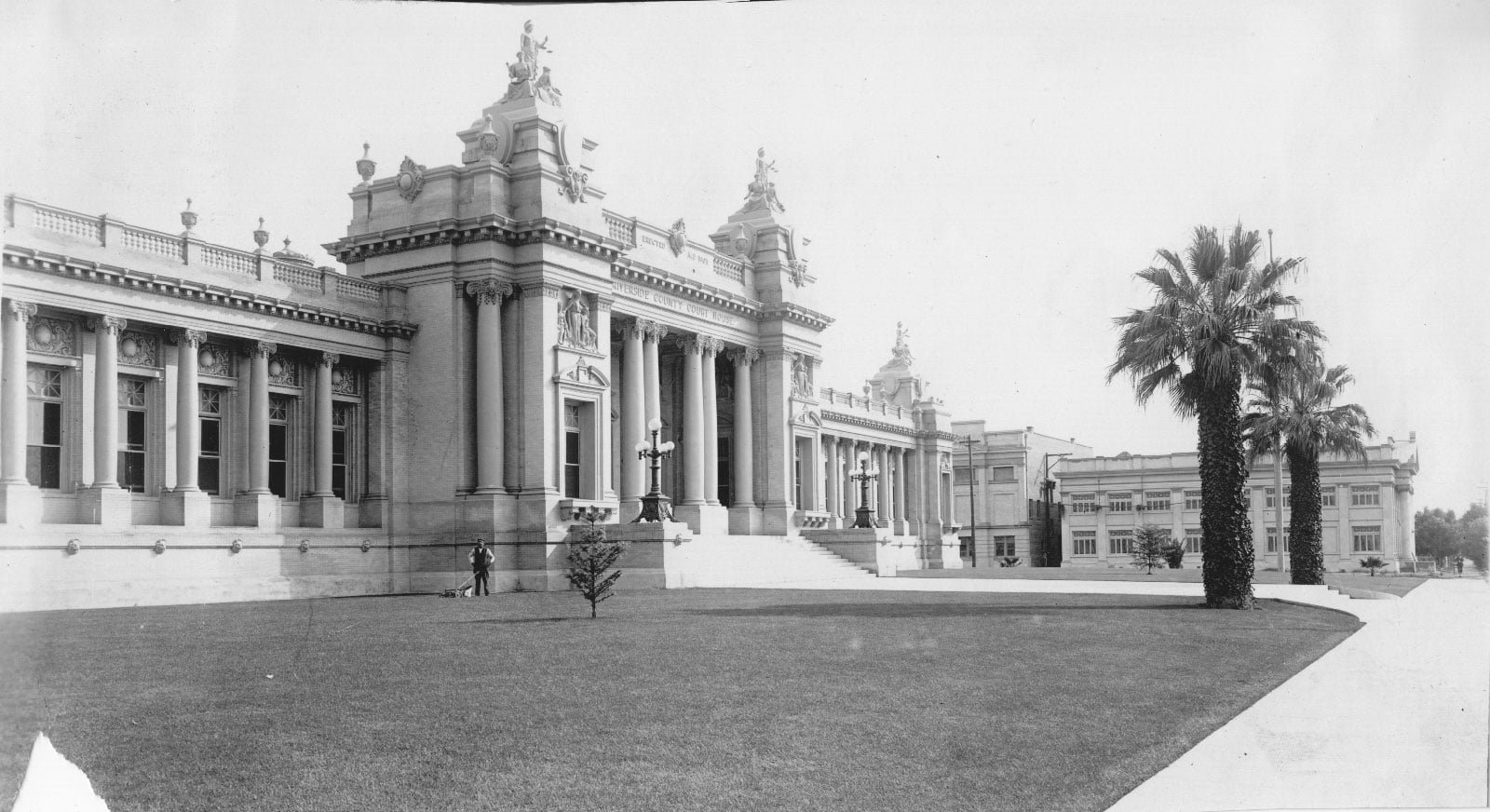 Circa 1920s - Riverside County Courthouse (Museum of Riverside)