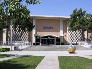 2006 - Central Library in downtown Riverside (RXSQ)