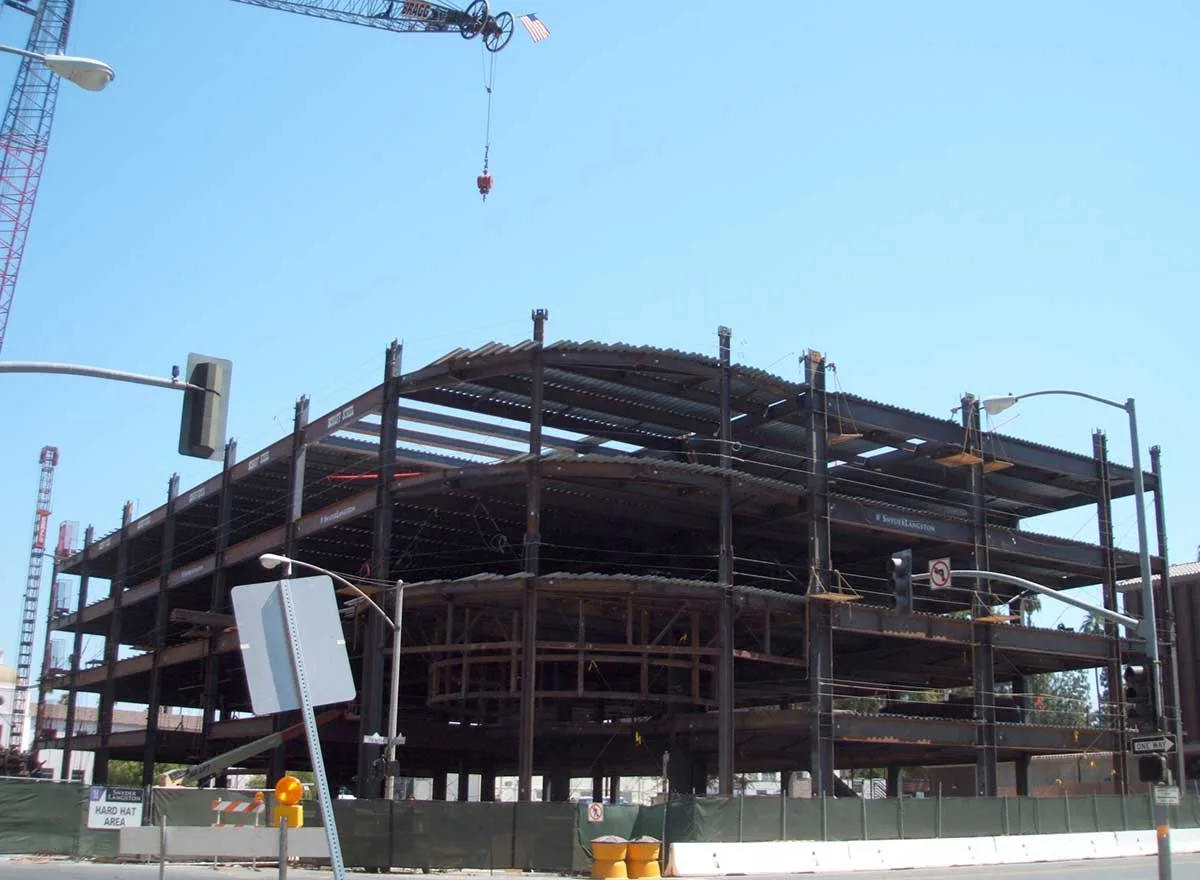 2008 - Regency Tower under construction in downtown Riverside (RXSQ)