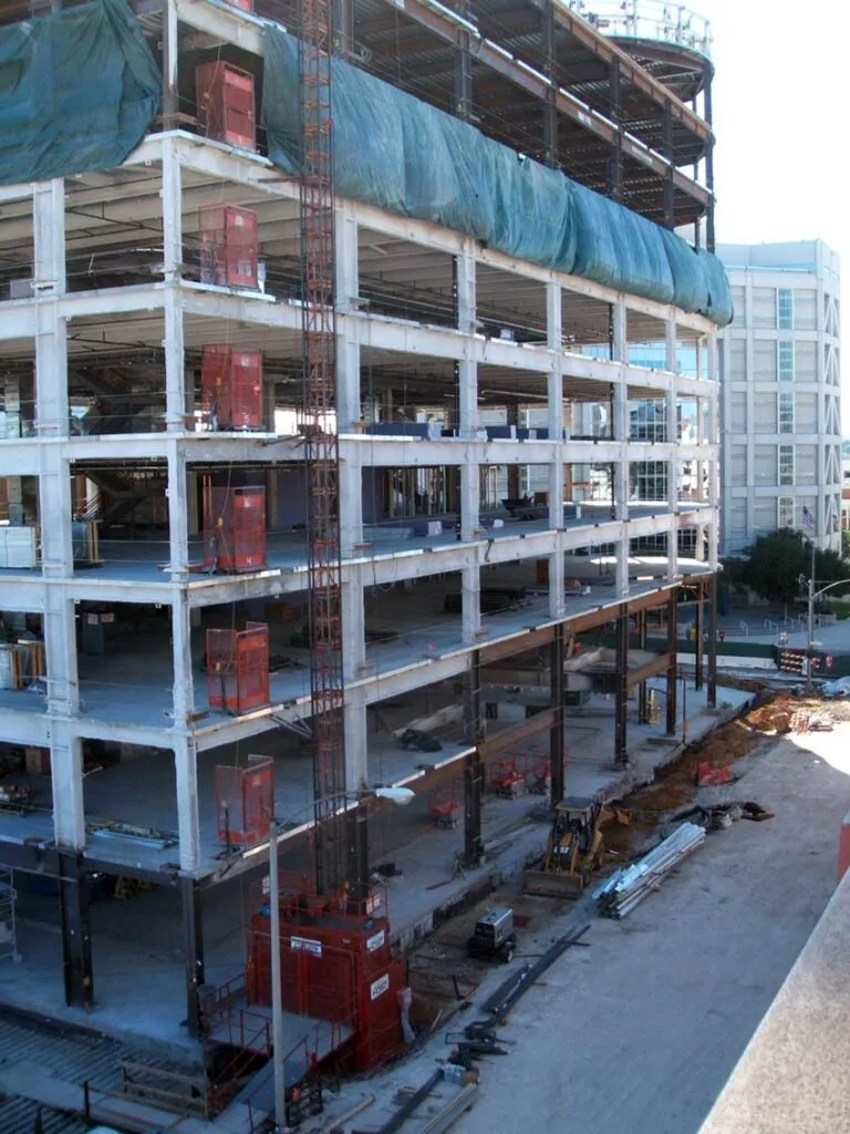 Dec. 2008 - Regency Tower under construction in downtown Riverside (RXSQ)