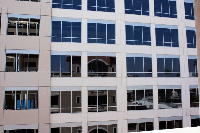 June 2009 – Regency Tower in downtown Riverside with dome in place (RXSQ)