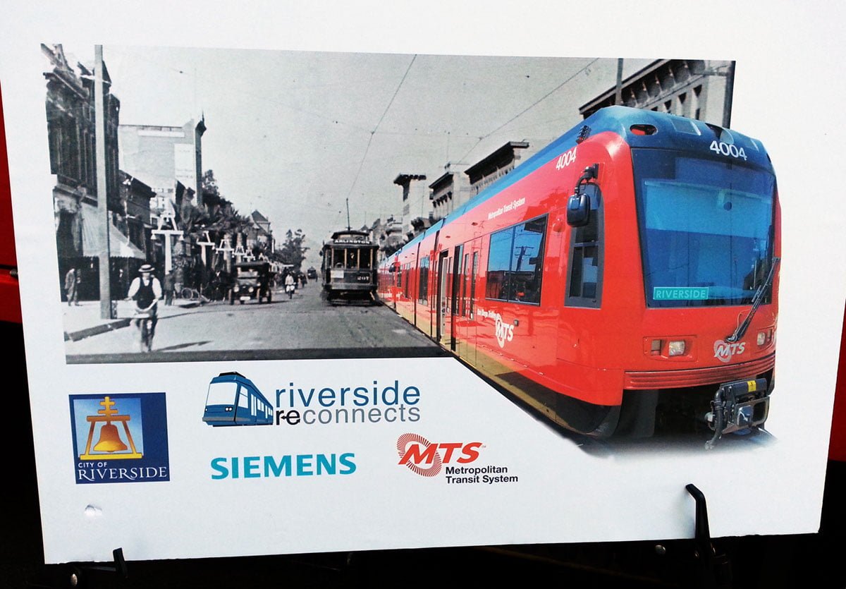 2013 - Riverside Reconnects streetcar study (RXSQ)