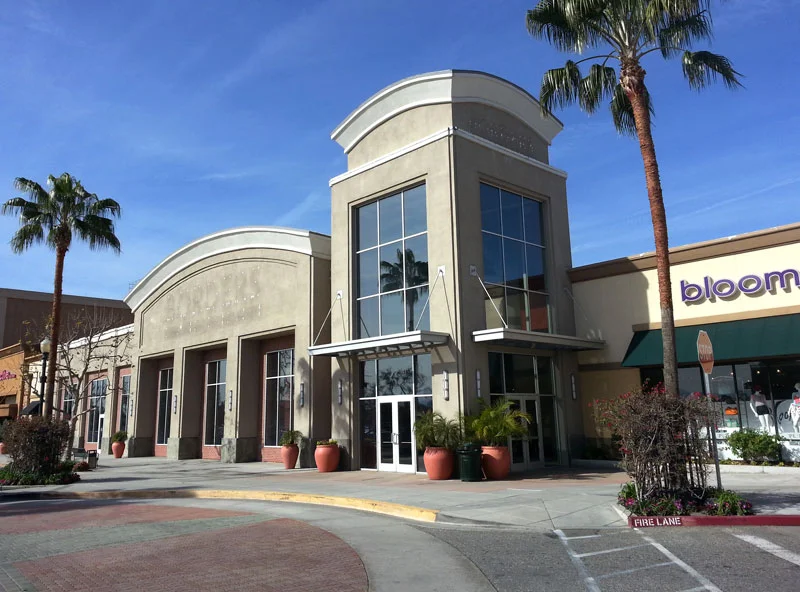 2013 - Pre-Forever 21 relocation (RXSQ)