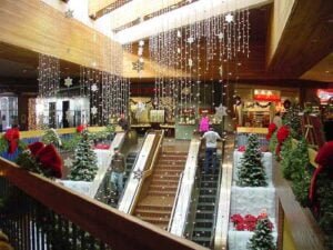 2001 - Redlands Mall (RXSQ)