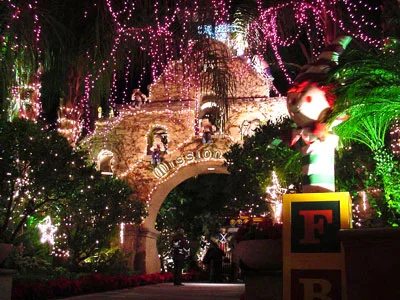 2002 - Festival of Lights - Mission Inn (RXSQ)