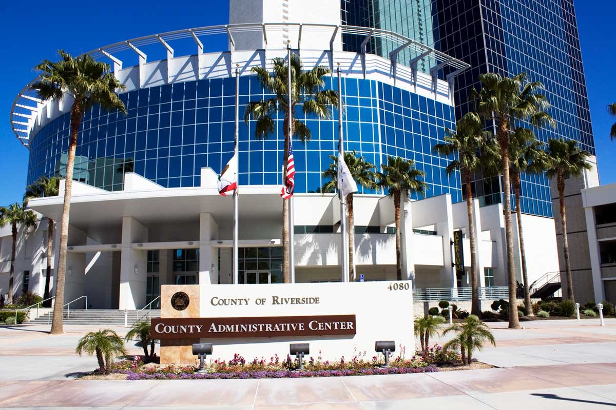 2010 - A 5-story, circular addition to the western elevation was completed in 2002 (RXSQ)