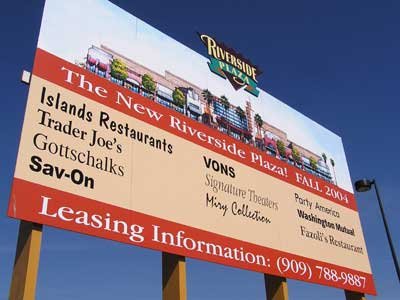 2004 – Existing and soon-to-come tenants at Riverside Plaza (RXSQ)