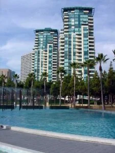 2003 - High-rise living, downtown San Diego (RXSQ)